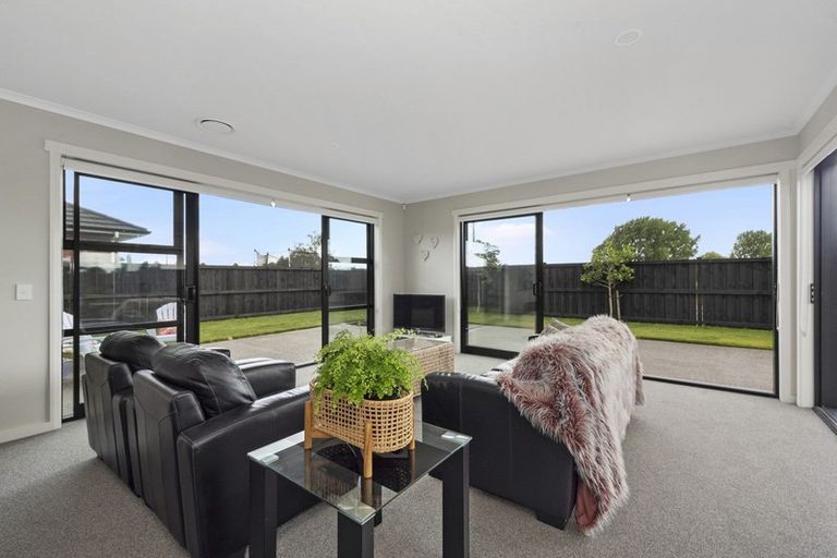 Photo of property in 36 Helen June Avenue, Flagstaff, Hamilton, 3210