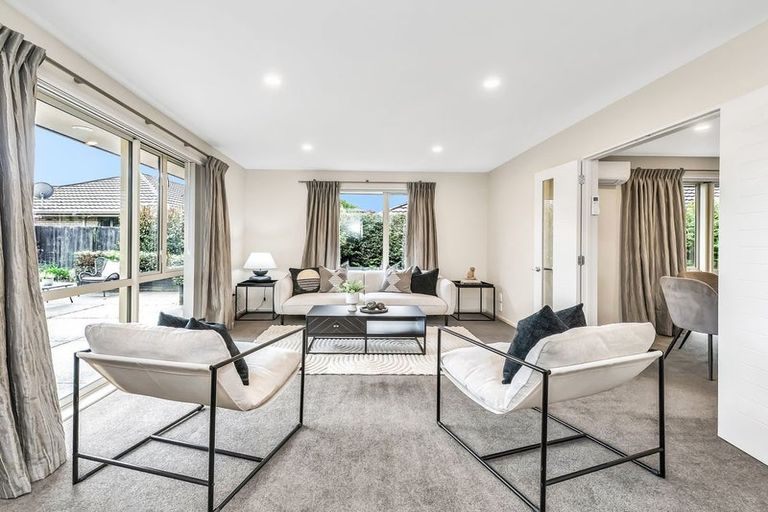 Photo of property in 10 Cyclamen Place, Aidanfield, Christchurch, 8025