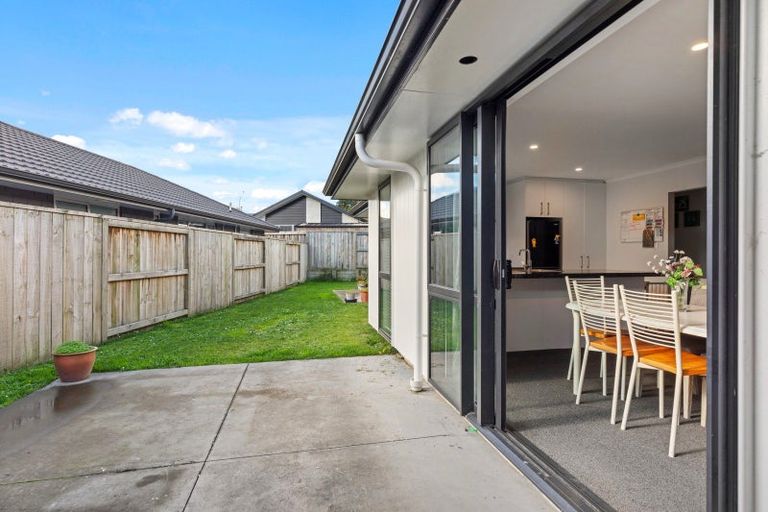 Photo of property in 118 Whakaturou Crescent, Pyes Pa, Tauranga, 3112