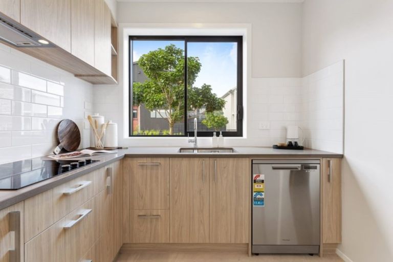 Photo of property in 59 Mapou Road, Hobsonville, Auckland, 0616