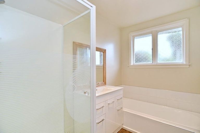 Photo of property in 11b King Street, Rangiora, 7400