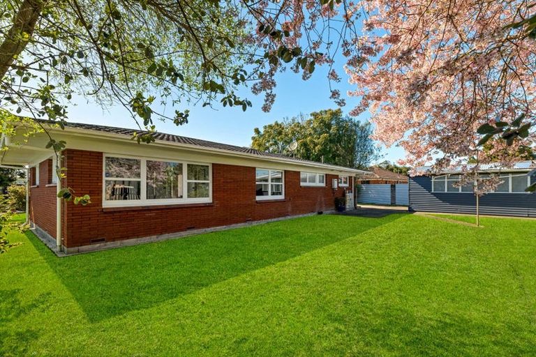 Photo of property in 5 Snell Avenue, Papakura, 2110