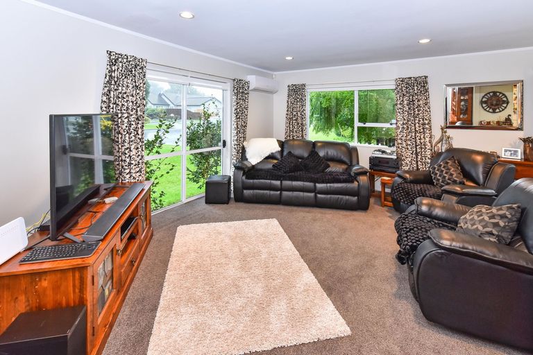 Photo of property in 3 Alpha Street, Papakura, 2110