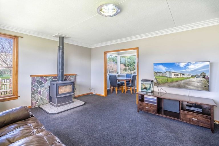 Photo of property in 9 Ballantrae Street, Wallacetown, 9816