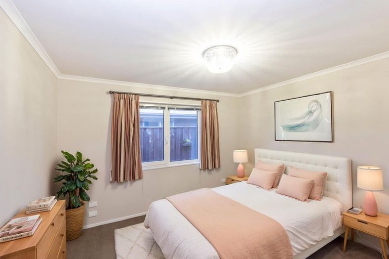 Photo of property in 12 Retallick Way, Amberley, 7410