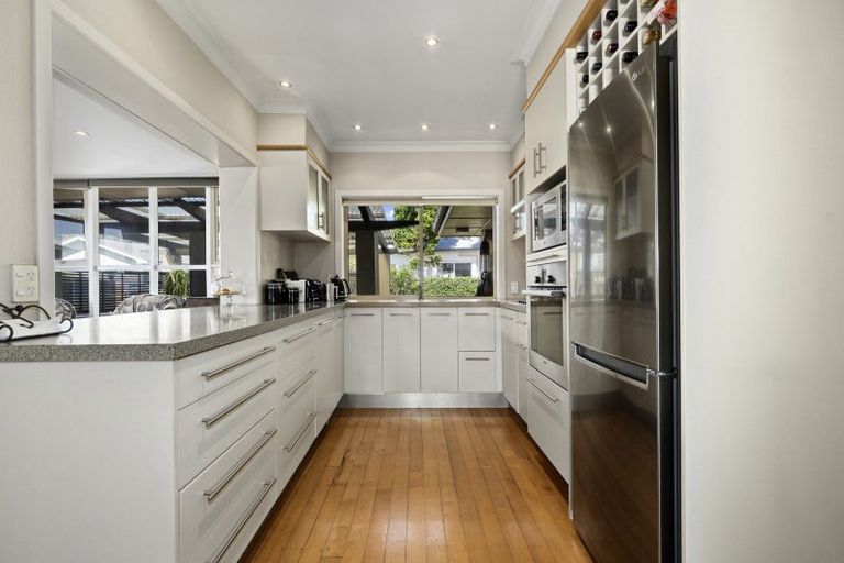 Photo of property in 75 Turret Road, Tauranga South, Tauranga, 3112