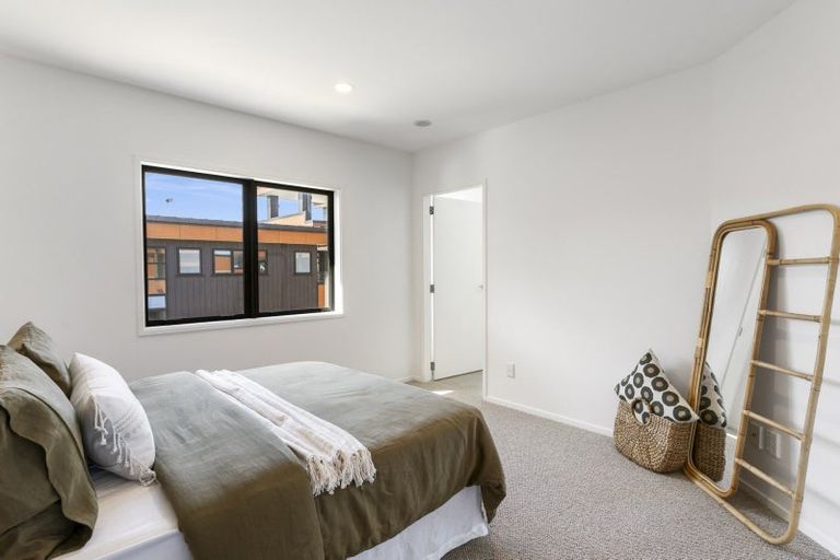 Photo of property in 10/29 May Street, Mount Maunganui, 3116