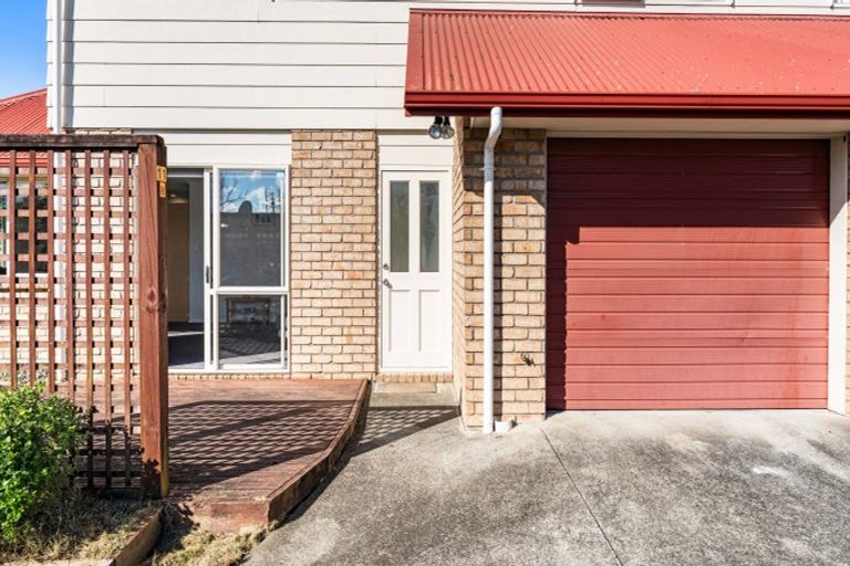 Photo of property in 11b Albert Street, Pukekohe, 2120