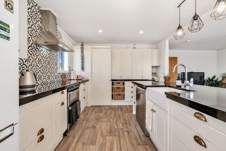 Photo of property in 74a Kitchener Street, Gore, 9710