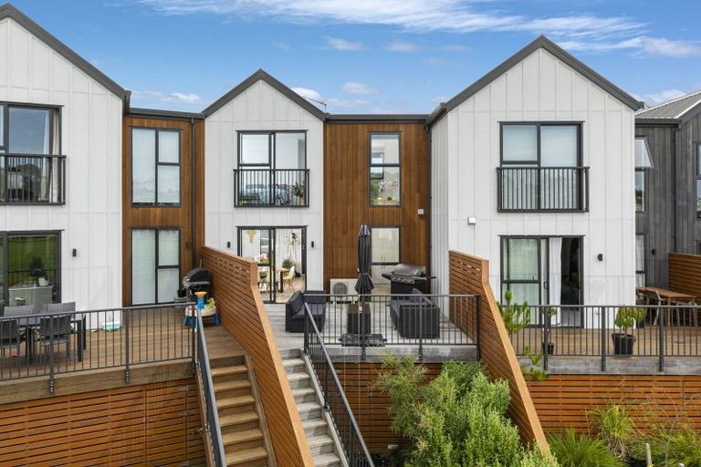 Photo of property in 105 Bonair Crescent, Silverdale, 0932