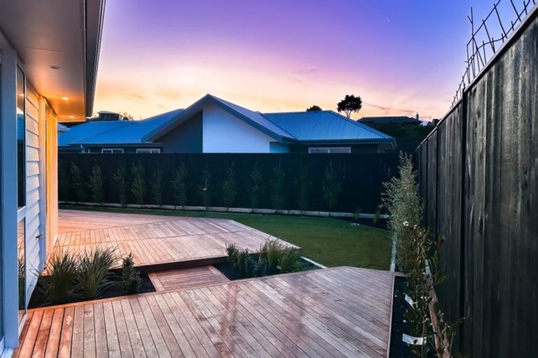 Photo of property in 69 Freedom Drive, Kelvin Grove, Palmerston North, 4414