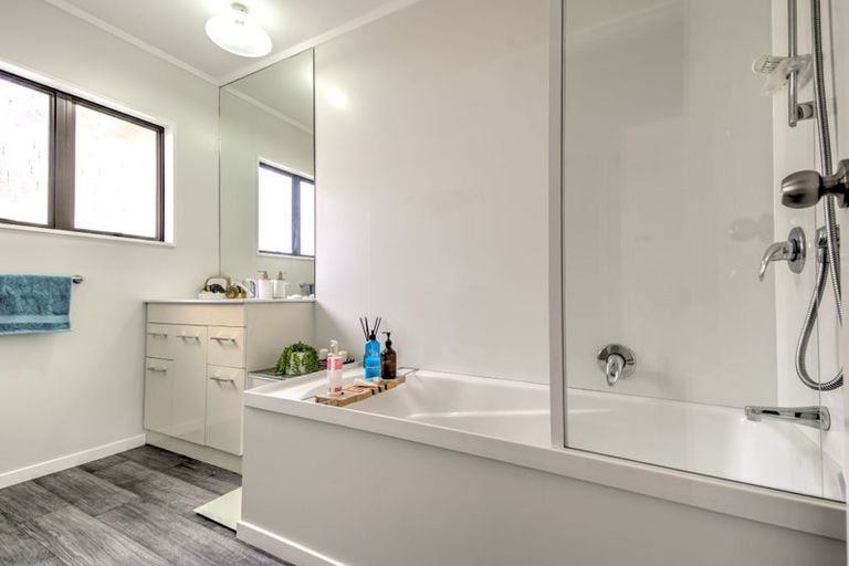 Photo of property in 19 Ngaio Place, Pukete, Hamilton, 3200