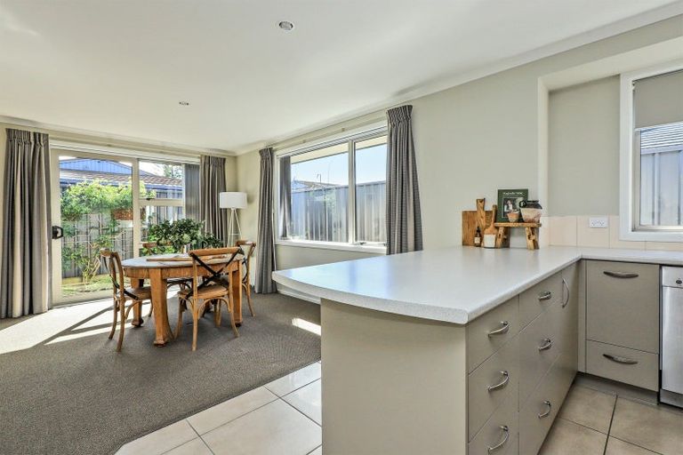 Photo of property in 2a Goddard Lane, Havelock North, 4130