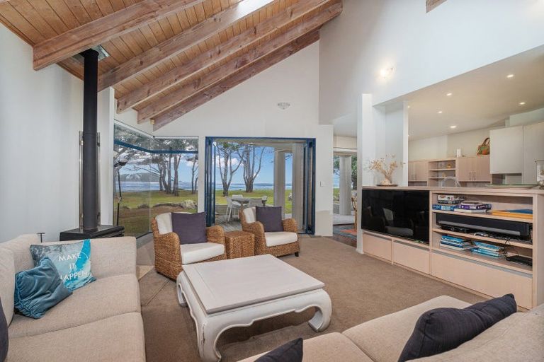 Photo of property in 8 Courtney Close, Pauanui, Hikuai, 3579