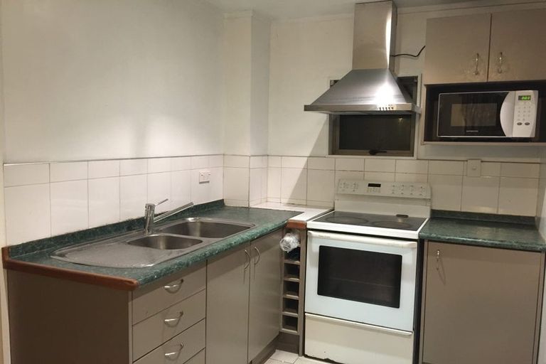 Photo of property in 14 Glen Alton Avenue, Paparangi, Wellington, 6037