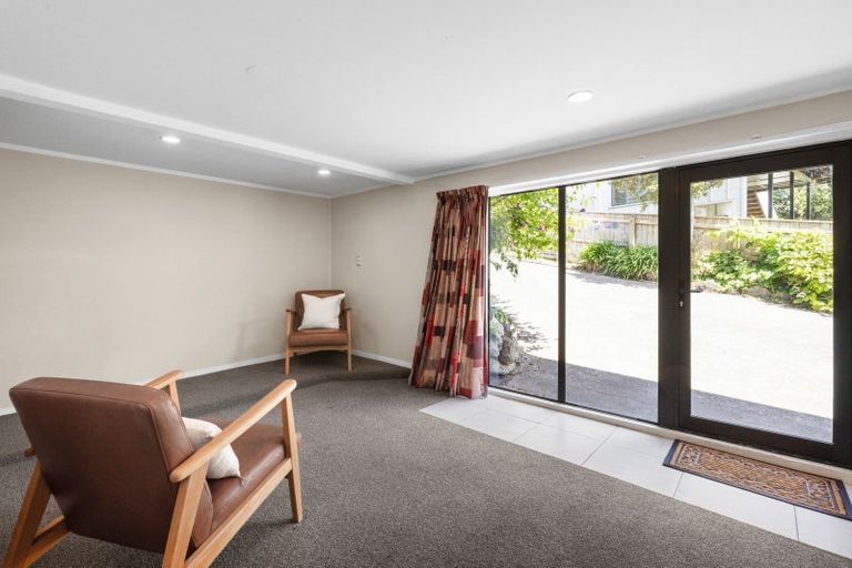 Photo of property in 31 Tauroa Road, Havelock North, 4130