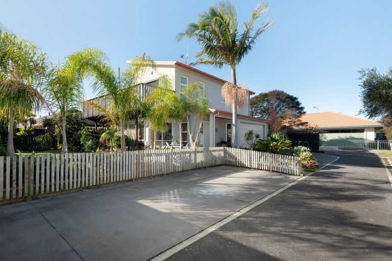 Photo of property in 7 Madeleine Terrace, Papamoa Beach, Papamoa, 3118