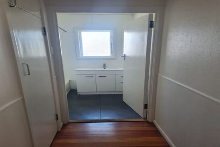 Photo of property in 1/21 Elizabeth Avenue, Papatoetoe, Auckland, 2025