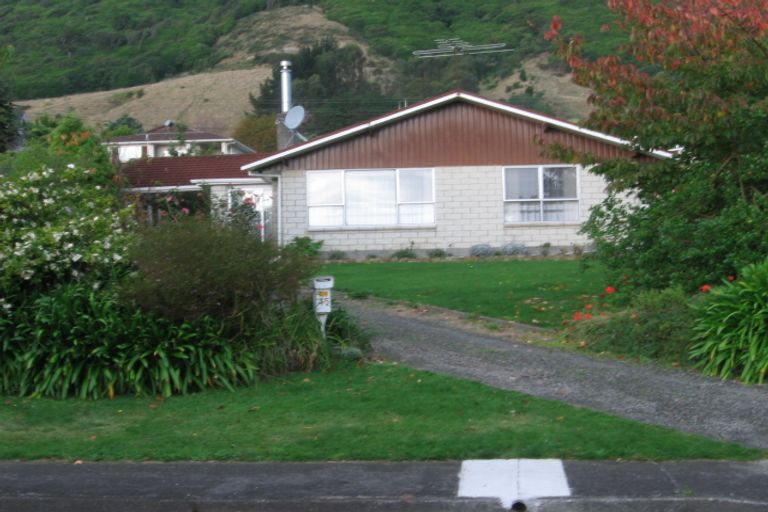 Photo of property in 45 Huia Street, Waikanae, 5036