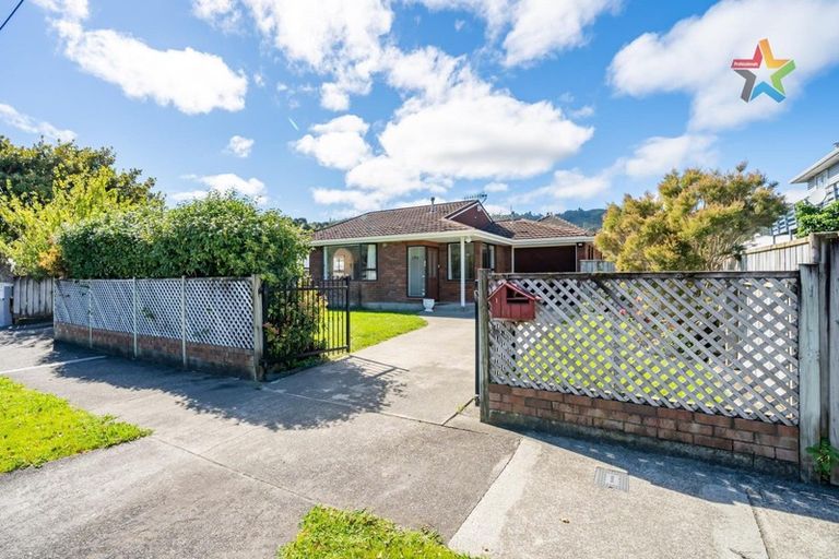 Photo of property in 1/147 Stokes Valley Road, Stokes Valley, Lower Hutt, 5019