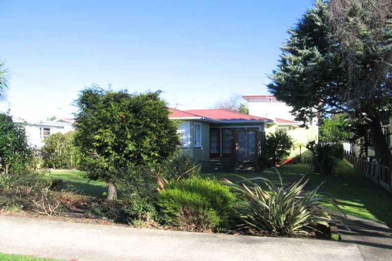 Photo of property in 214 Vogel Street, Roslyn, Palmerston North, 4414