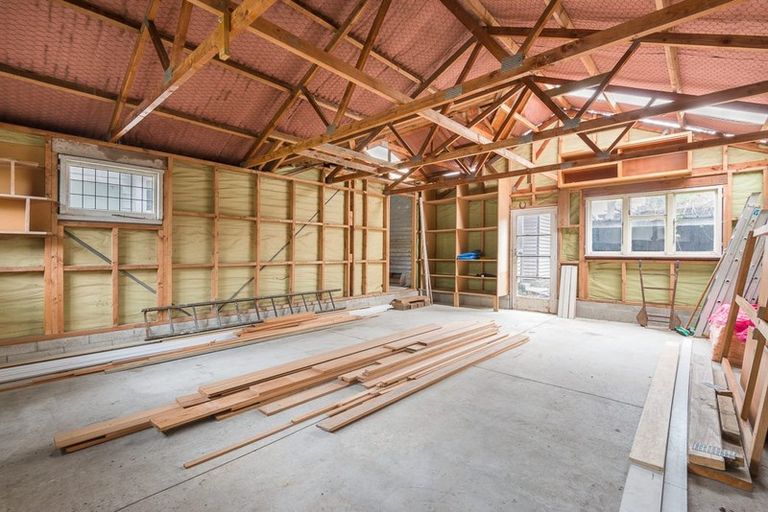 Photo of property in 21 Normans Road, Strowan, Christchurch, 8052