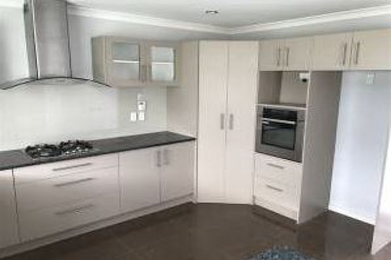 Photo of property in 78 Calluna Crescent, Totara Heights, Auckland, 2105