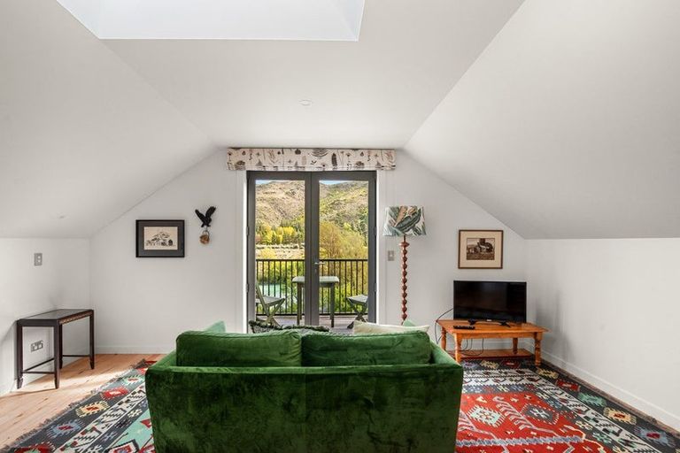 Photo of property in 21 Sunderland Street, Clyde, 9330