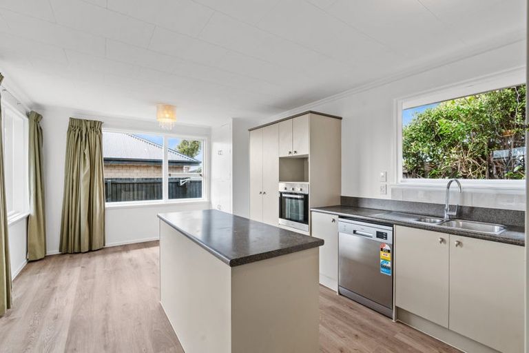 Photo of property in 22a Wilson Street, Islington, Christchurch, 8042