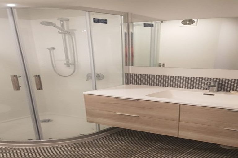 Photo of property in 61 Bleakhouse Road, Howick, Auckland, 2014