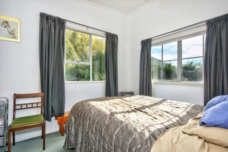 Photo of property in 51 Oxford Street, Kingston, Athol, 9793