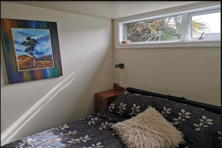 Photo of property in 52 Kuku Street, Te Awanga, 4102