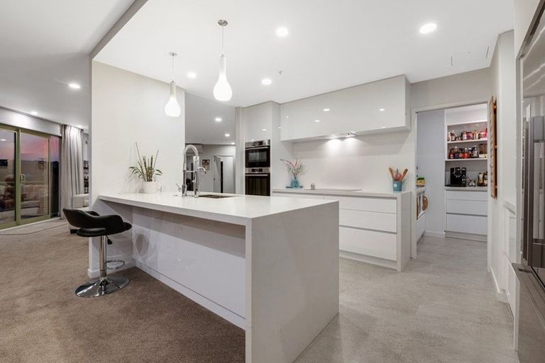 Photo of property in 31 Waterside Crescent, Gulf Harbour, Whangaparaoa, 0930