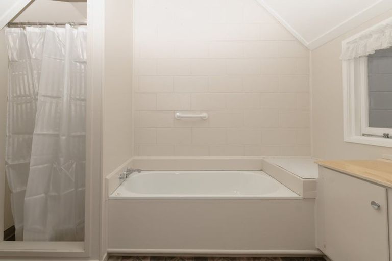 Photo of property in 256b Don Buck Road, Massey, Auckland, 0614