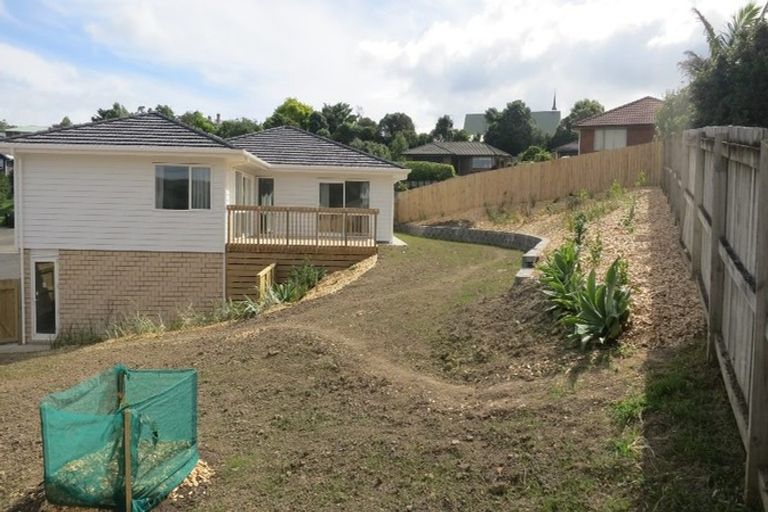 Photo of property in 28 Te Kauri Place, Helensville, 0800