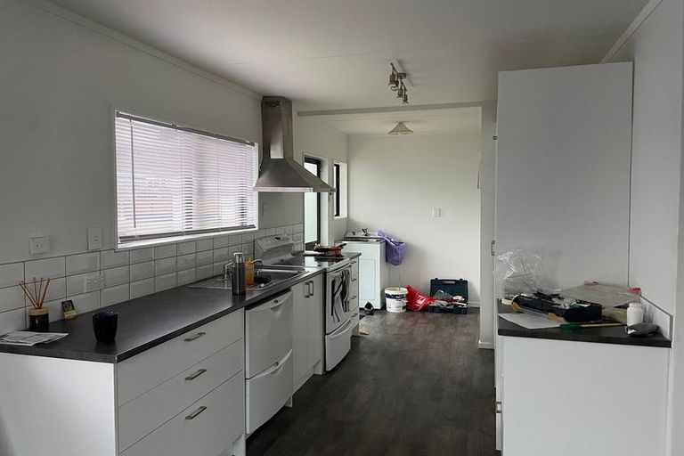 Photo of property in 97 Arawhata Road, Paraparaumu, 5032