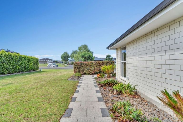 Photo of property in 3 Bravo Place, Whitianga, 3510