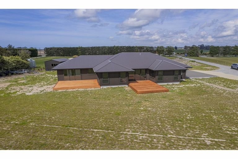 Photo of property in 115 Divan Road, Levels, Timaru, 7975