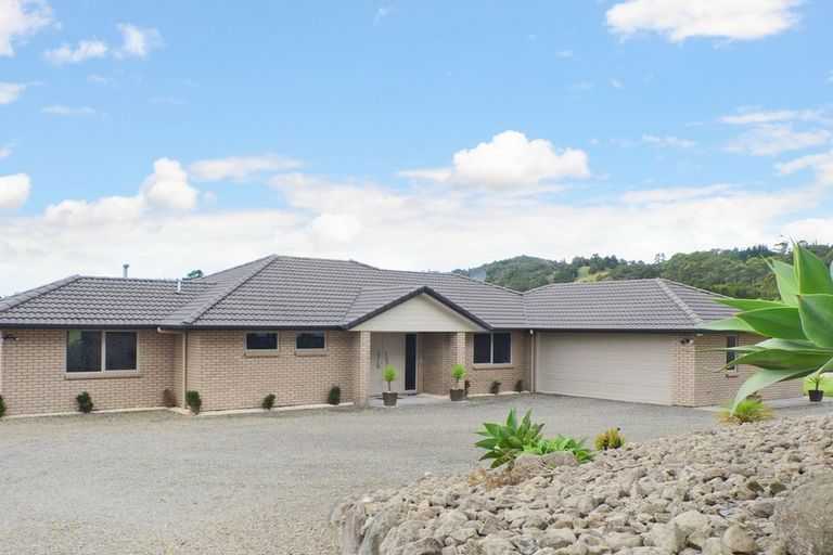 Photo of property in 165 Gray Road, Te Kamo, Kamo, 0185