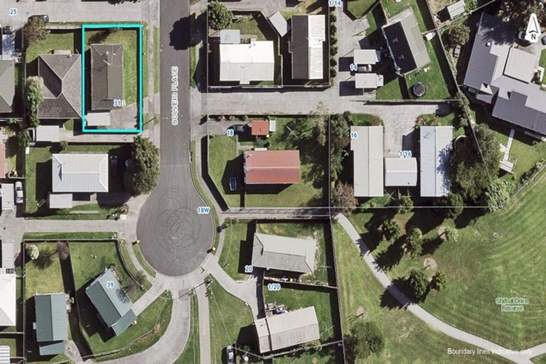 Photo of property in 2/31 Solveig Place, Randwick Park, Auckland, 2105