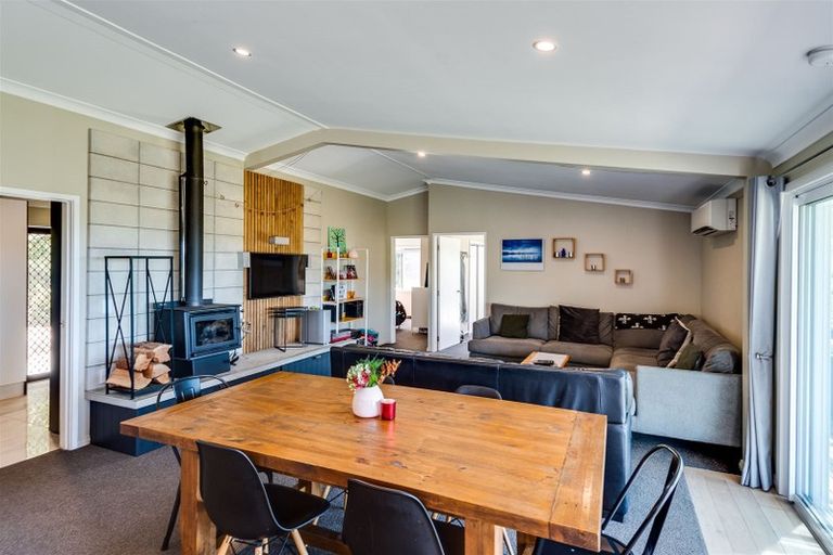 Photo of property in 420 Hedgeley Road, Eskdale, Napier, 4182