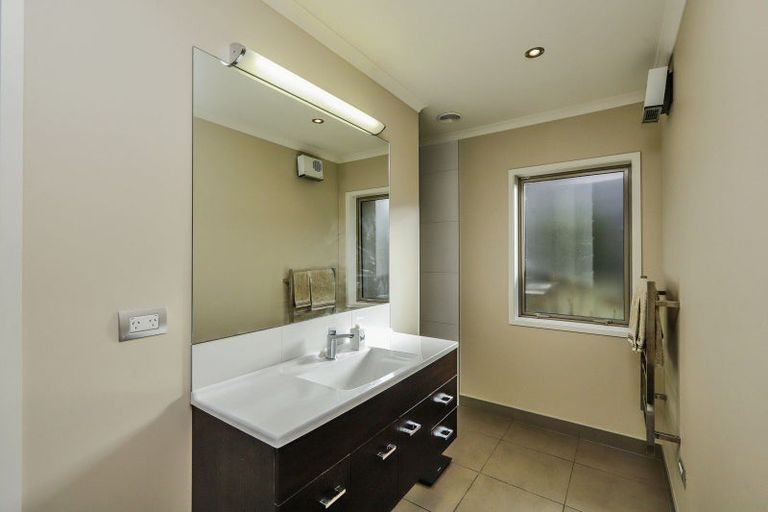 Photo of property in 3 Flers Place, Taradale, Napier, 4112