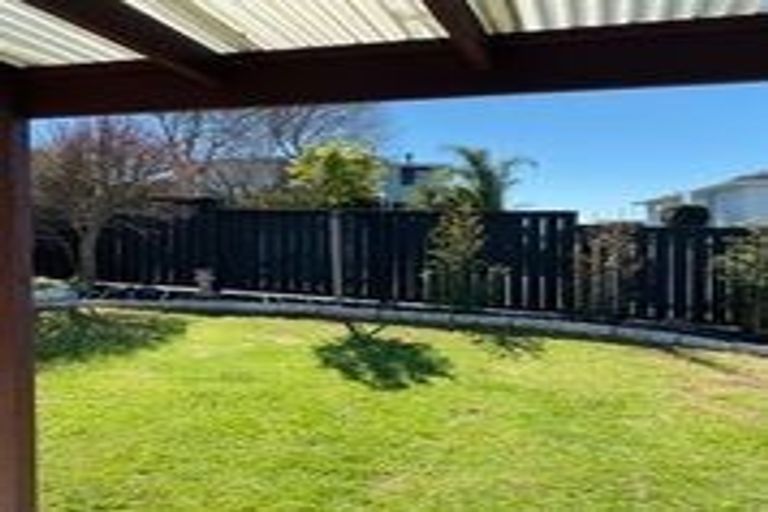 Photo of property in 41 Whitaker Street, Otumoetai, Tauranga, 3110