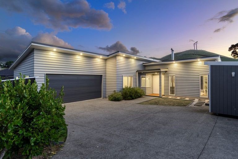 Photo of property in 48 Falcon Drive, Welcome Bay, Tauranga, 3112