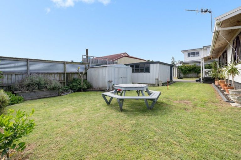 Photo of property in 190a Dickson Road, Papamoa Beach, Papamoa, 3118