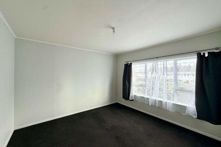 Photo of property in 22 Cook Street, Marfell, New Plymouth, 4310