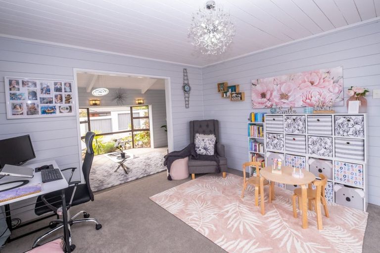 Photo of property in 142 Parklands Avenue, Bell Block, New Plymouth, 4312