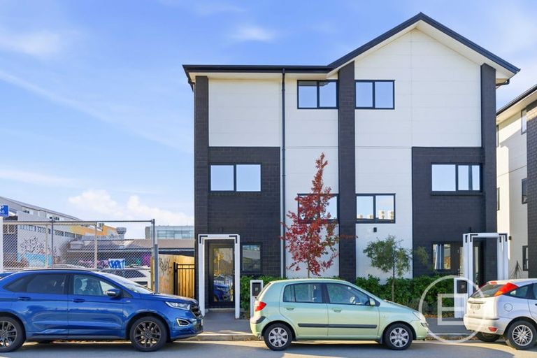 Photo of property in 1/9 Southwark Street, Christchurch Central, Christchurch, 8011