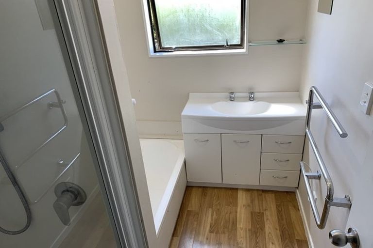 Photo of property in 21 Fenchurch Grove, Stokes Valley, Lower Hutt, 5019