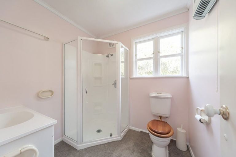 Photo of property in 28 Croydon Street, Karori, Wellington, 6012